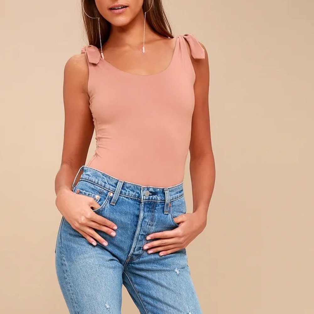 Lulu’s Pretty Pleased Mauve Pink Tie-Strap Bodysuit